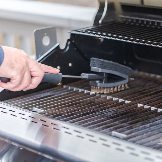 Grill Maintenance 101: Clean & Care Tips for Longer BBQ Life