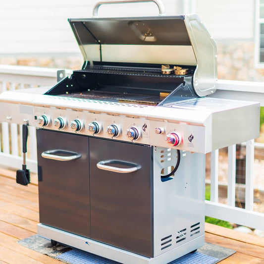Infrared vs. Sear Burner: What Is the Difference and Which One Does Your Cooking Style Need?