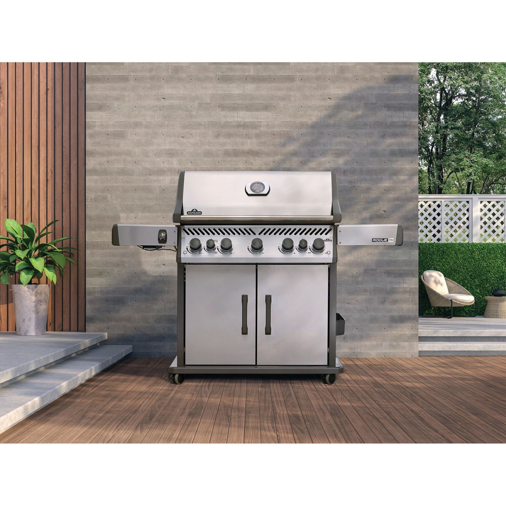 Napoleon Rogue Pro-S 625 RSIB Gas Grill Canada | Luxe Barbeque Company Winnipeg