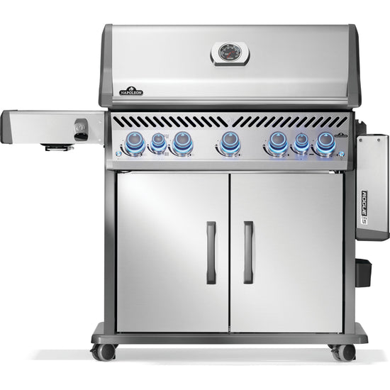 Napoleon Rogue Pro-S 625 RSIB Gas Grill Canada | Luxe Barbeque Company Winnipeg