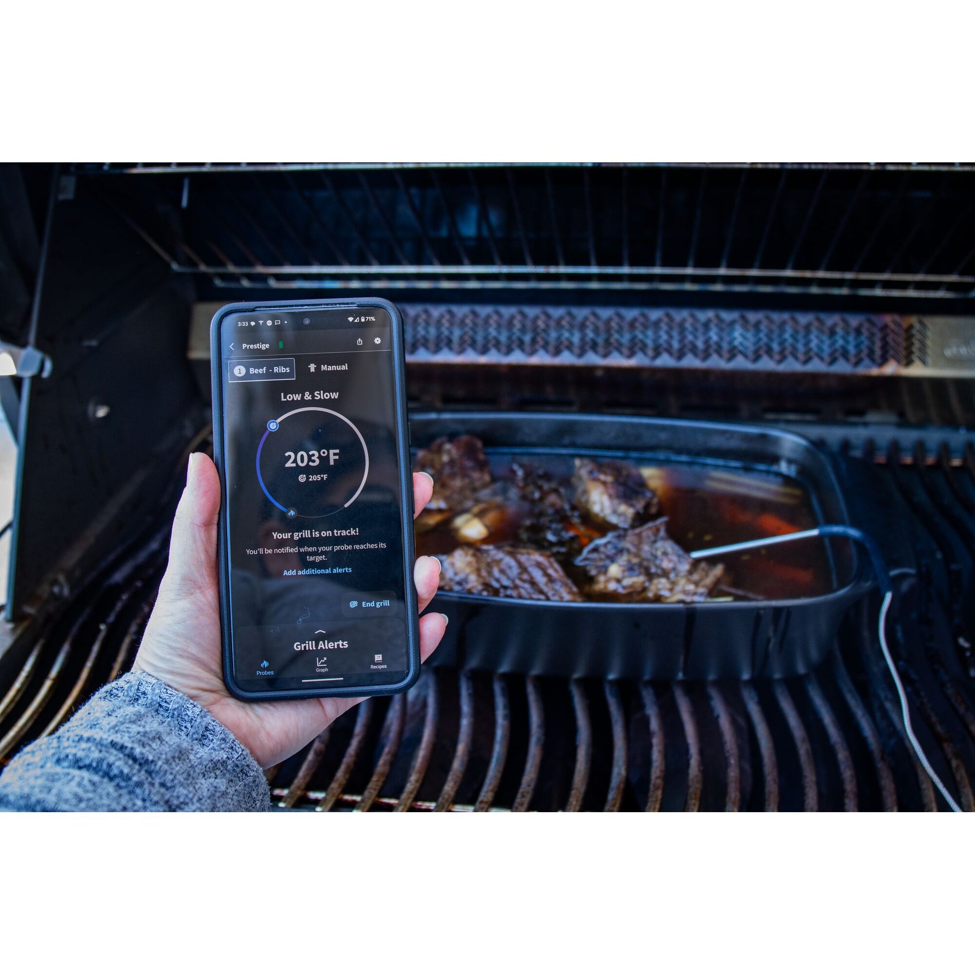 Napoleon Prestige 500 Connected Gas Grill Canada | Luxe Barbeque Company Winnipeg