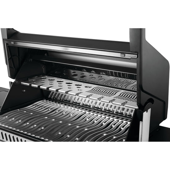 Napoleon Phantom Prestige 500 Connected Gas Grill Canada | Luxe Barbeque Company Winnipeg