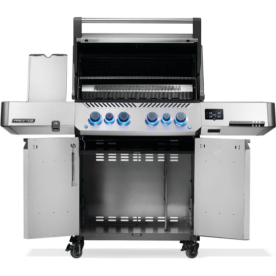 Napoleon Prestige 500 Connected Gas Grill Canada | Luxe Barbeque Company Winnipeg