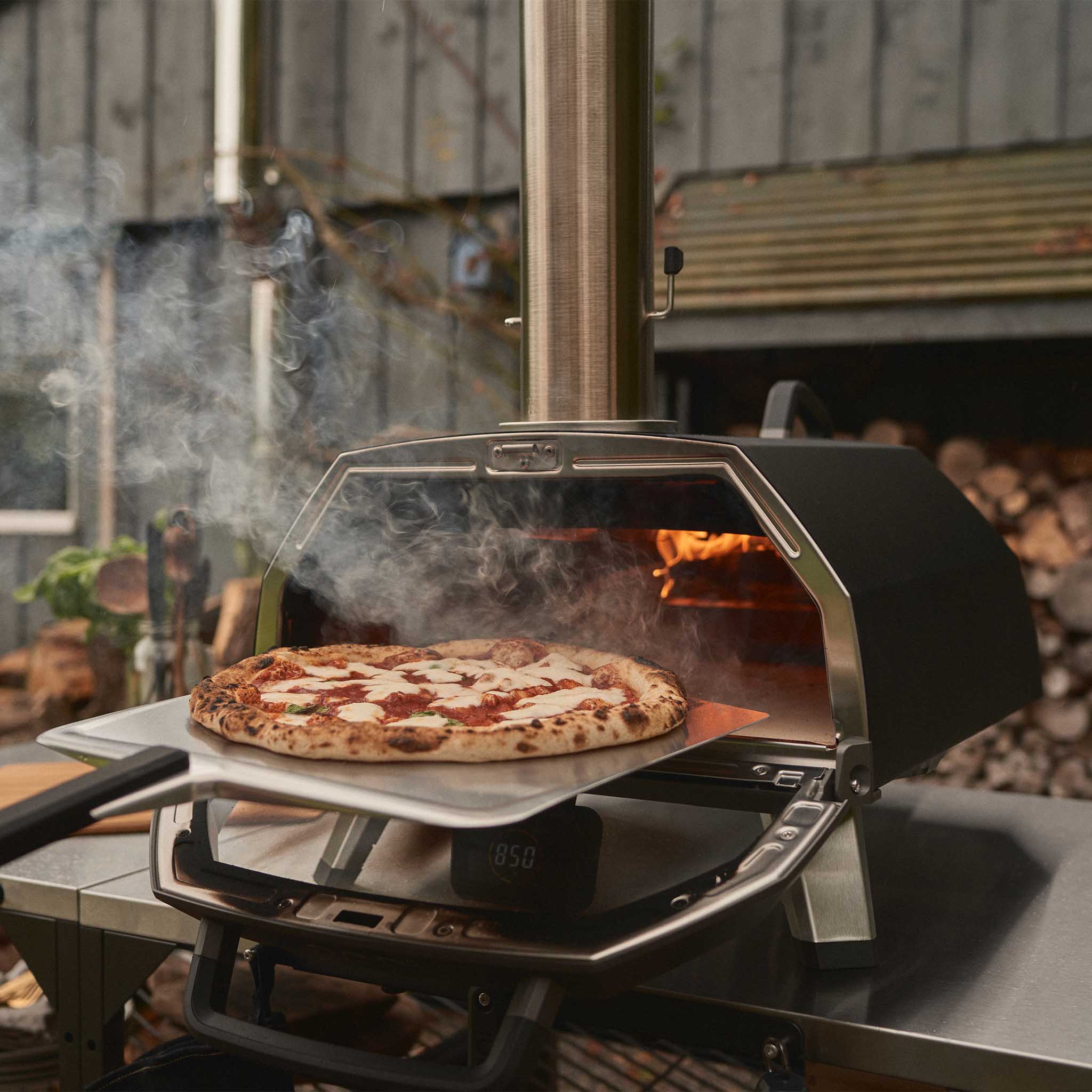 Ooni Karu 2 Pro - Portable Pizza Oven (Wood & Charcoal) – Luxe
