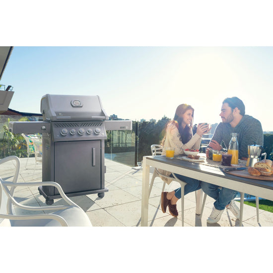 Napoleon Phantom Rogue Pro-S 425 SIB Gas Grill Canada | Luxe Barbeque Company Winnipeg