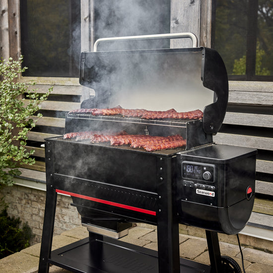 Weber Searwood XL Canada | Luxe Barbeque Company Winnipeg