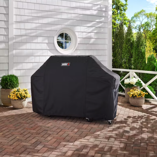 Weber Summit Cover Canada | Luxe Barbeque Company Winnipeg