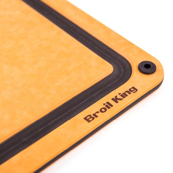 Broil King - Wood Fiber Cutting Board