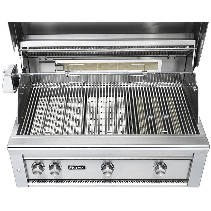 Lynx 36" Professional Built In Grill With 1 Trident IR Burner, 2 Ceramic Burners & Rotisserie