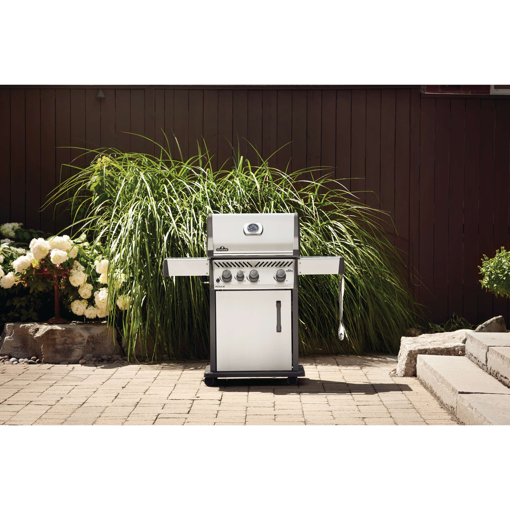 Napoleon Rogue XT 425 SIB Gas Grill-Luxe Barbeque Company